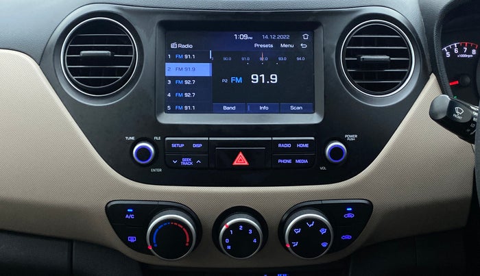 2017 Hyundai Grand i10 SPORTZ (O) 1.2 AT VTVT, Petrol, Automatic, 32,162 km, Air Conditioner