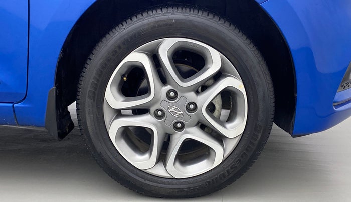 2018 Hyundai Elite i20 ASTA 1.2 (O), Petrol, Manual, 20,489 km, Right Front Wheel