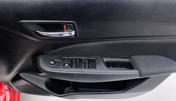 2019 Maruti Swift VXI AMT, Petrol, Automatic, 34,170 km, Driver Side Door Panels Control
