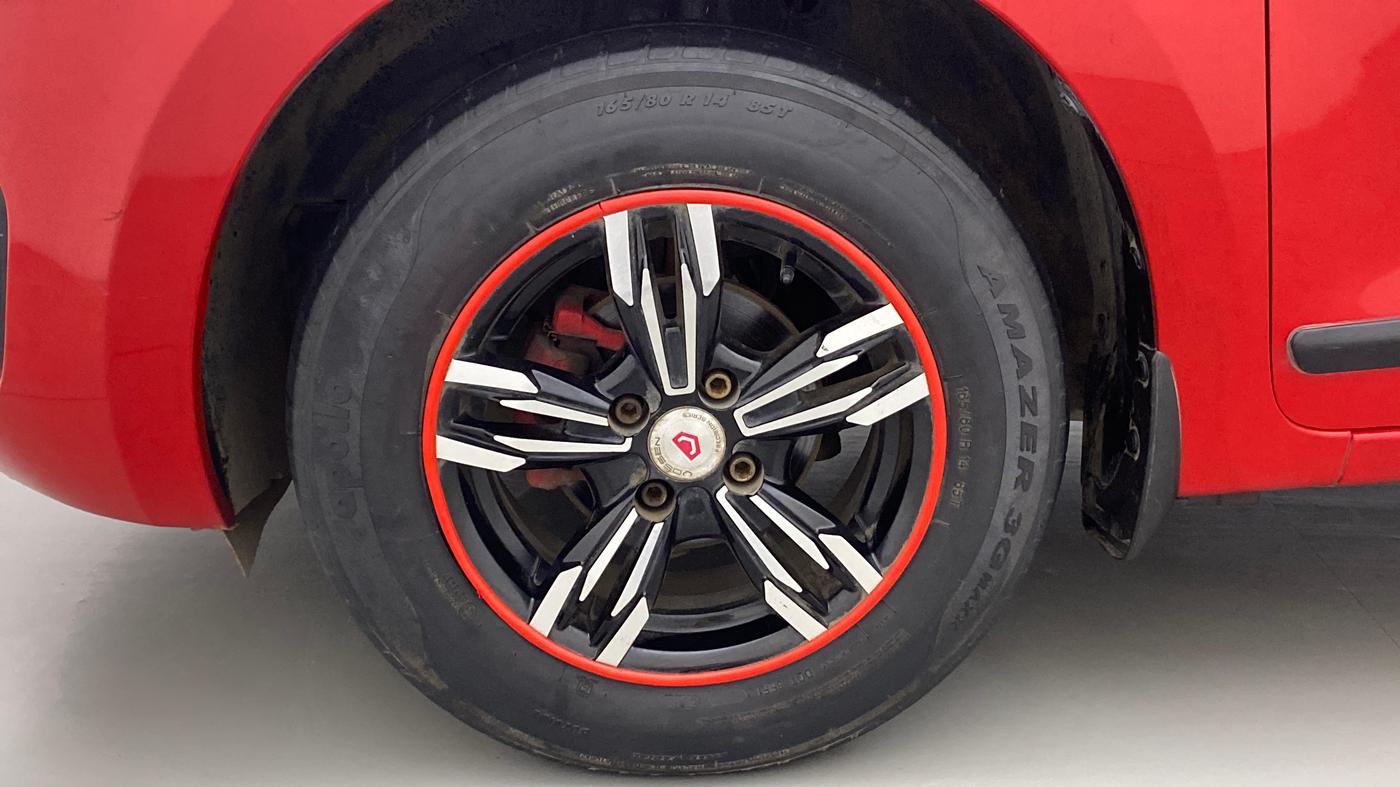 2019 Maruti Swift VXI AMT, Petrol, Automatic, 34,170 km, Left Front Wheel