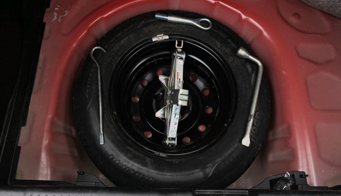 2019 Maruti Swift VXI AMT, Petrol, Automatic, 34,170 km, Spare Tyre