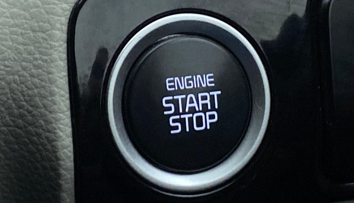 2020 KIA SONET HTX 1.0 IMT, Petrol, Manual, 35,153 km, Keyless Start/ Stop Button