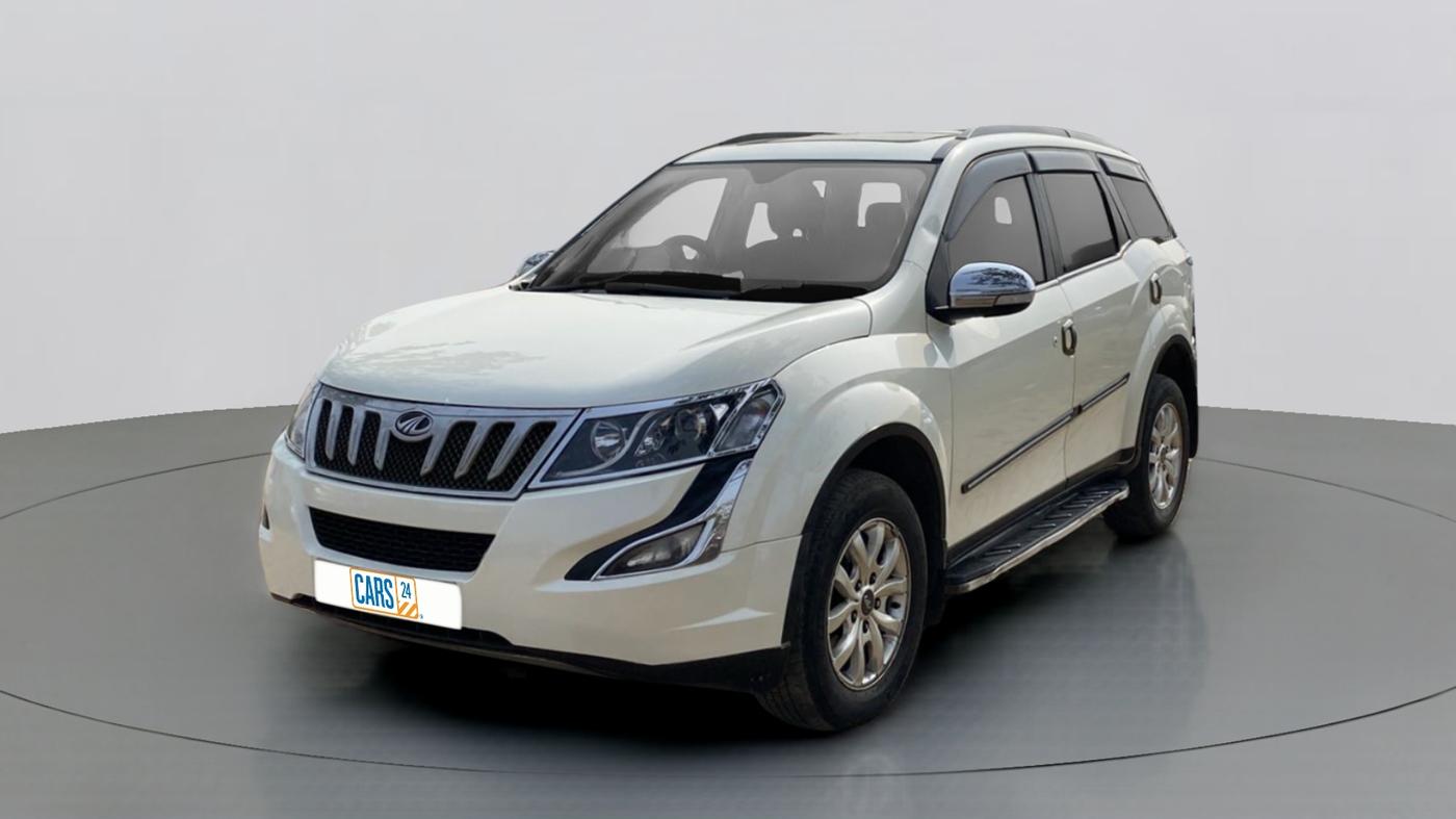 2016 Mahindra XUV500 W10 AT, Diesel, Automatic, 77,839 km, Left Front Diagonal