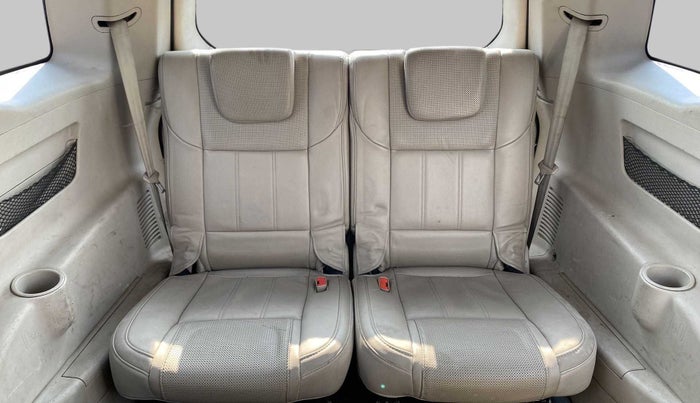 2016 Mahindra XUV500 W10 AT, Diesel, Automatic, 77,839 km, Third Seat Row ( optional )