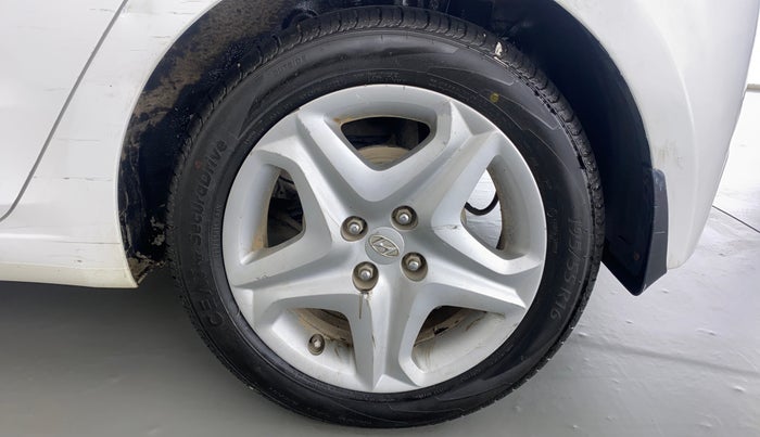2017 Hyundai Elite i20 ASTA 1.2, CNG, Manual, 53,330 km, Left Rear Wheel
