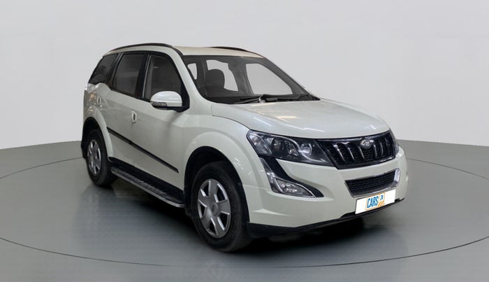 2016 Mahindra XUV500 W6 4X2, Diesel, Manual, 94,606 km, SRP