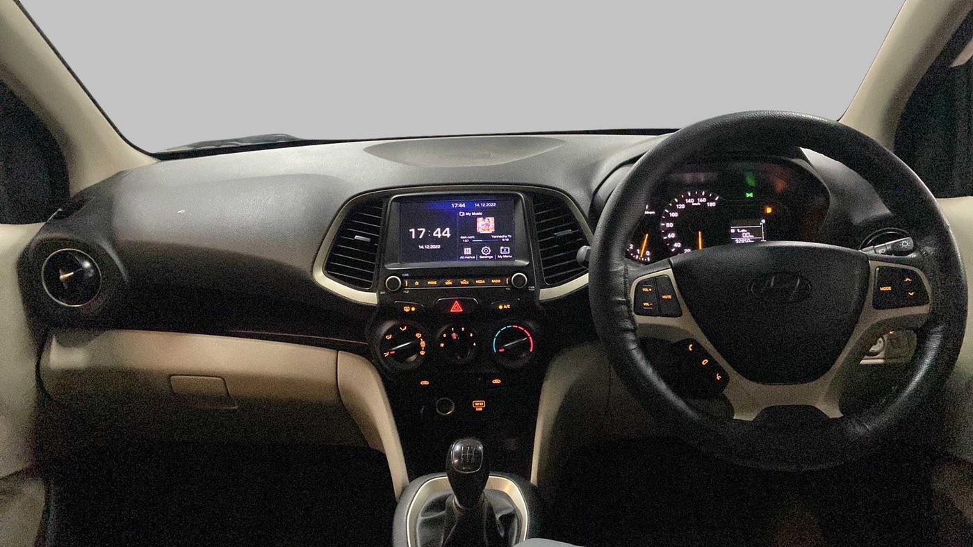 2019 Hyundai NEW SANTRO 1.1 SPORTZ MT CNG, CNG, Manual, 92,862 km, Dashboard