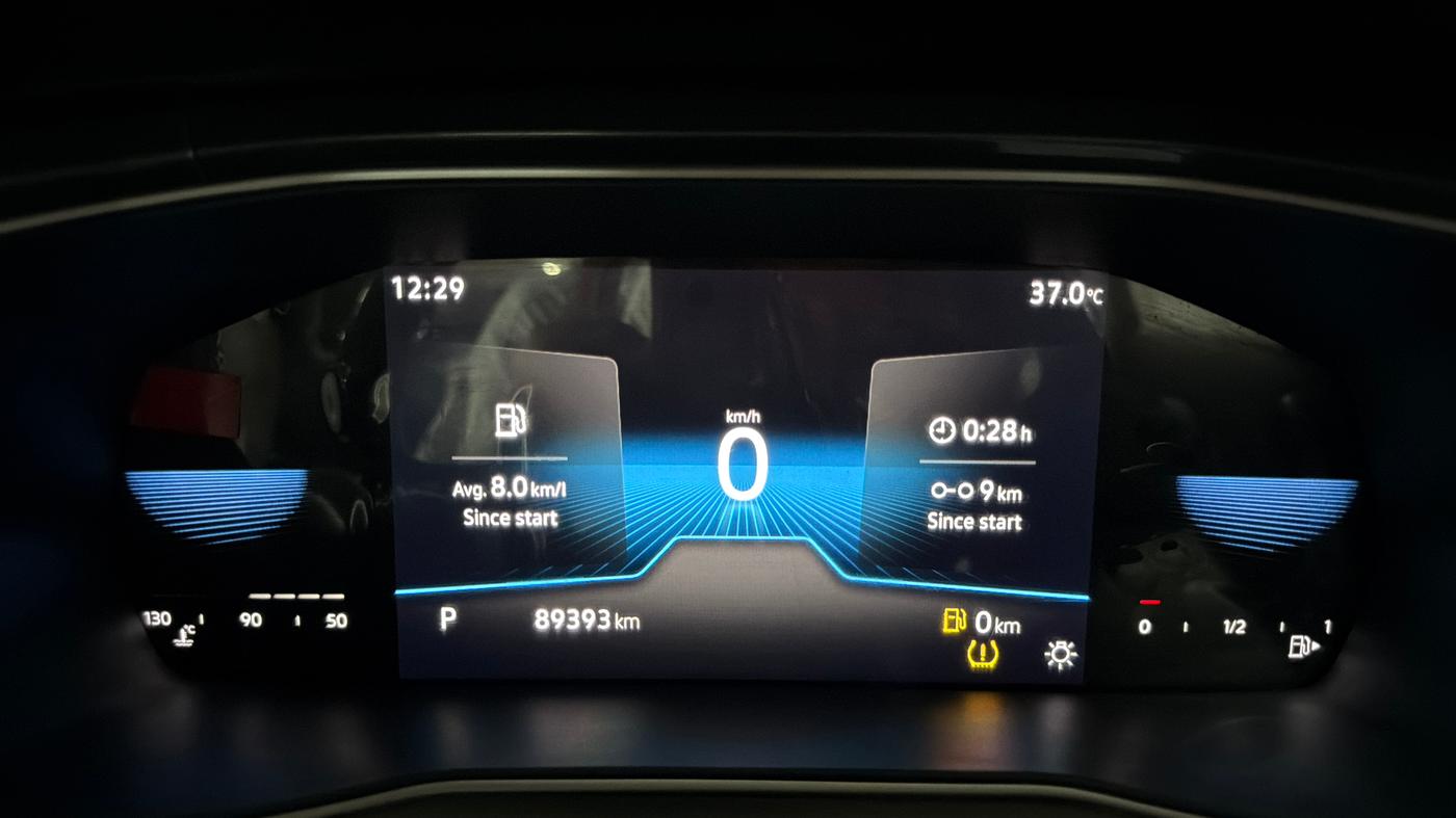 2022 Volkswagen TAIGUN TOPLINE 1.0 TSI AT, Petrol, Automatic, 89,372 km, Odometer Image