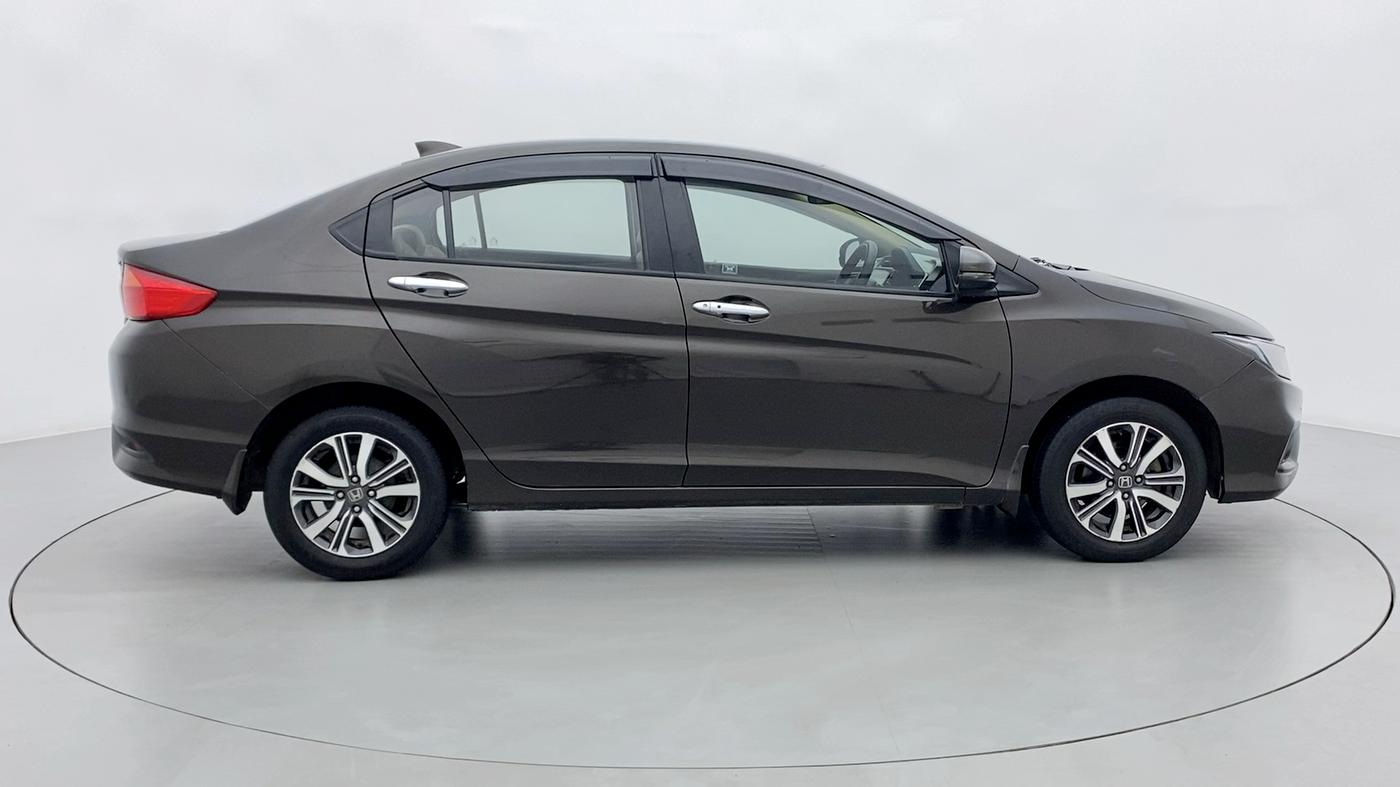 2017 Honda City V MT PETROL, Petrol, Manual, 68,137 km, Right Side View