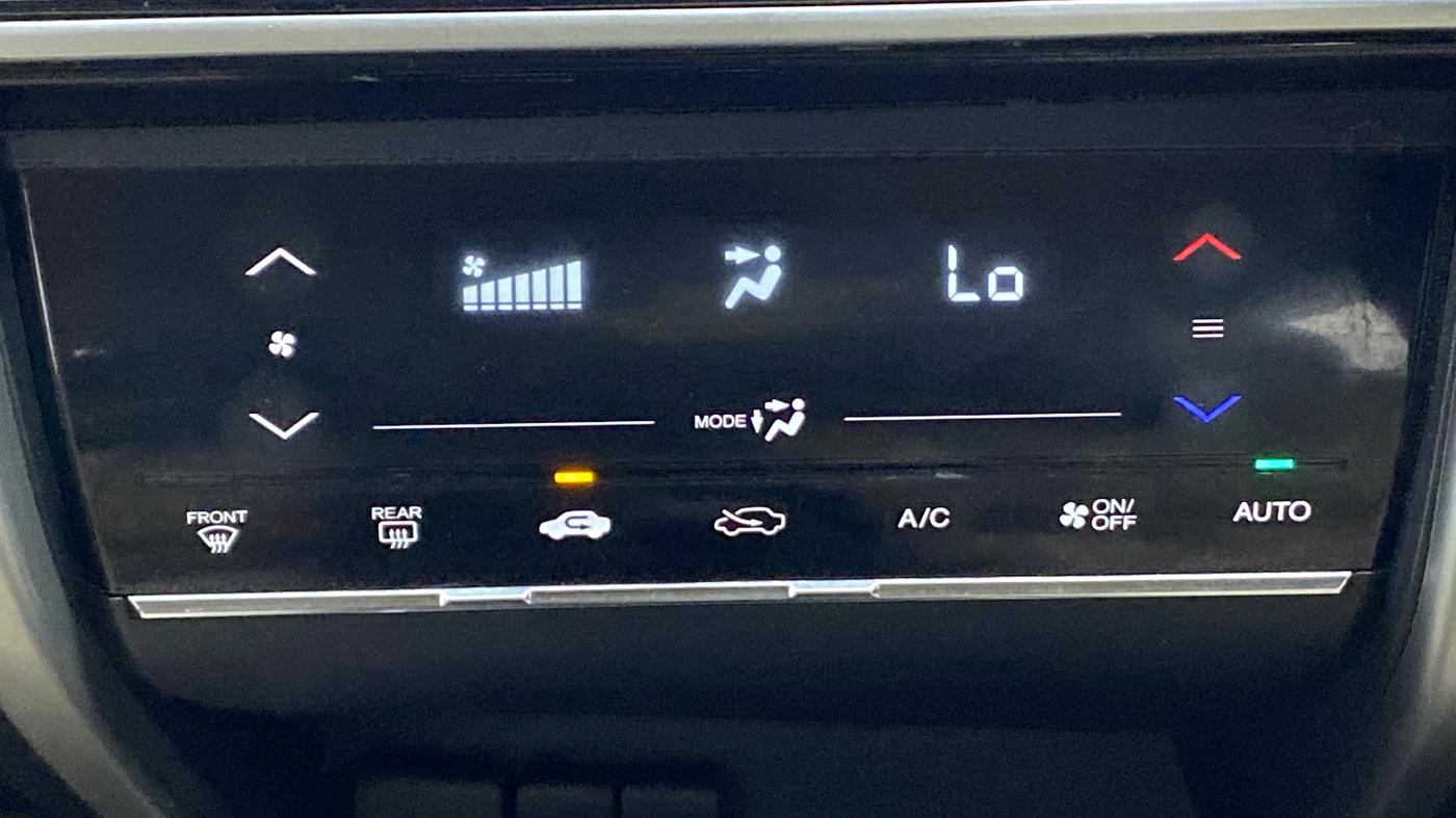 2017 Honda City V MT PETROL, Petrol, Manual, 68,137 km, Automatic Climate Control