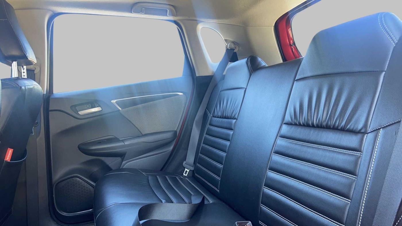 2019 Honda WR-V 1.2 i-VTEC VX MT, Petrol, Manual, 30,507 km, Right Side Rear Door Cabin