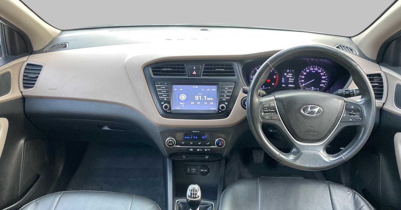 2017 Hyundai Elite i20 1.4 CRDI ASTA (O), Diesel, Manual, 35,646 km, Dashboard