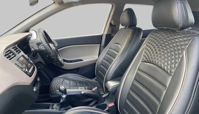 2020 Hyundai Elite i20 ASTA 1.2 (O), Petrol, Manual, 54,601 km, Right Side Front Door Cabin