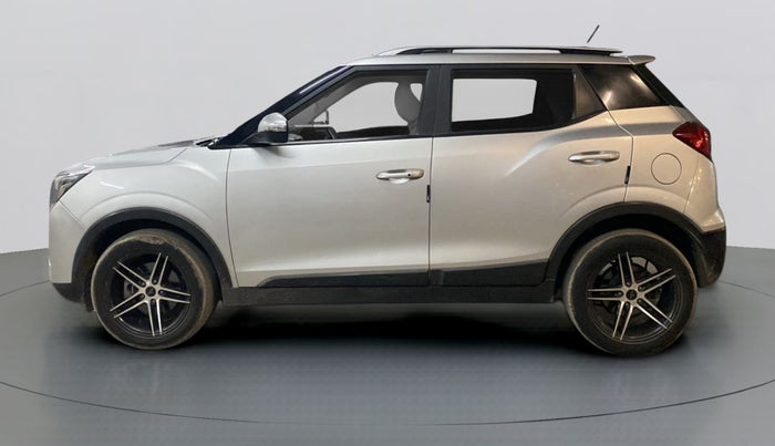 2019 Mahindra XUV300 W8(O), Diesel, Manual, 58,441 km, Left Side