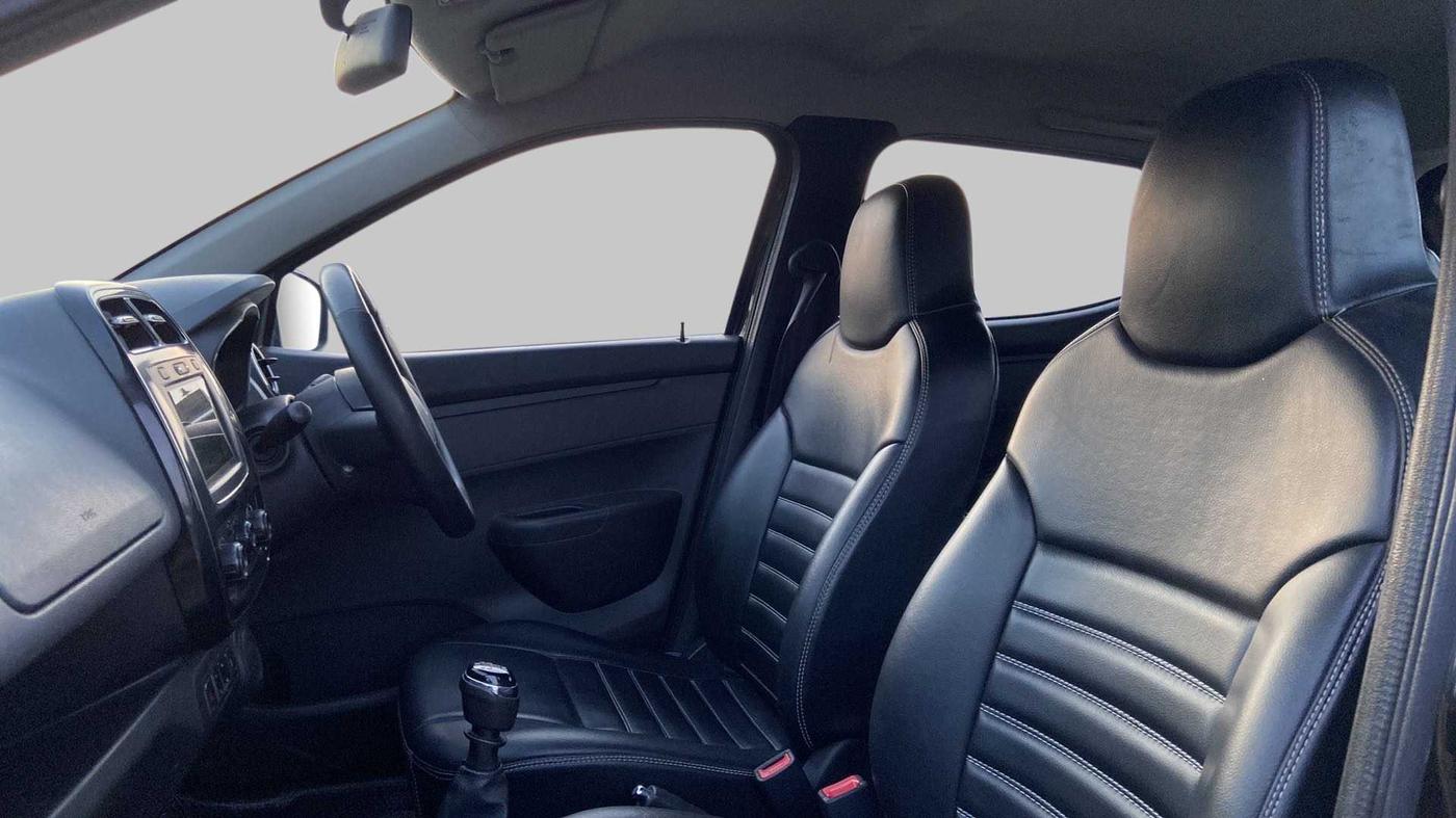 2019 Renault Kwid RXT Opt, Petrol, Manual, 82,241 km, Right Side Front Door Cabin