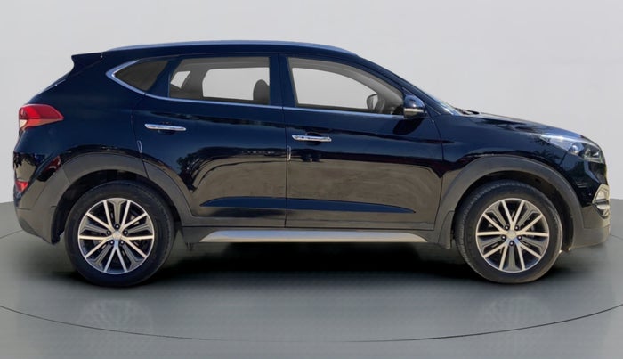 2017 Hyundai Tucson 4WD AT GLS DIESEL, Diesel, Automatic, 32,475 km, Right Side View