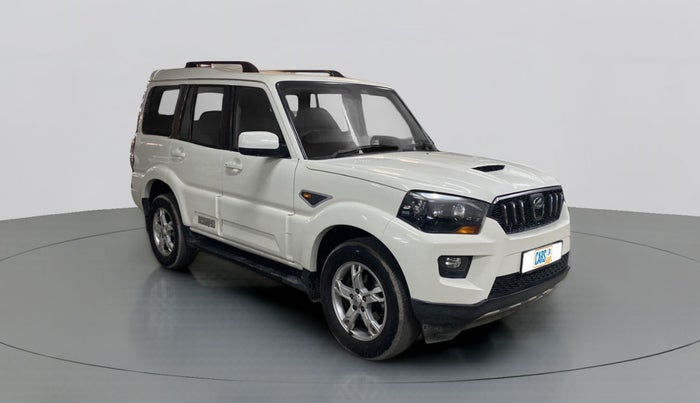 2016 Mahindra Scorpio S10 Intelli Hybrid 2WD, Diesel, Manual, 38,142 km, Right Front Diagonal