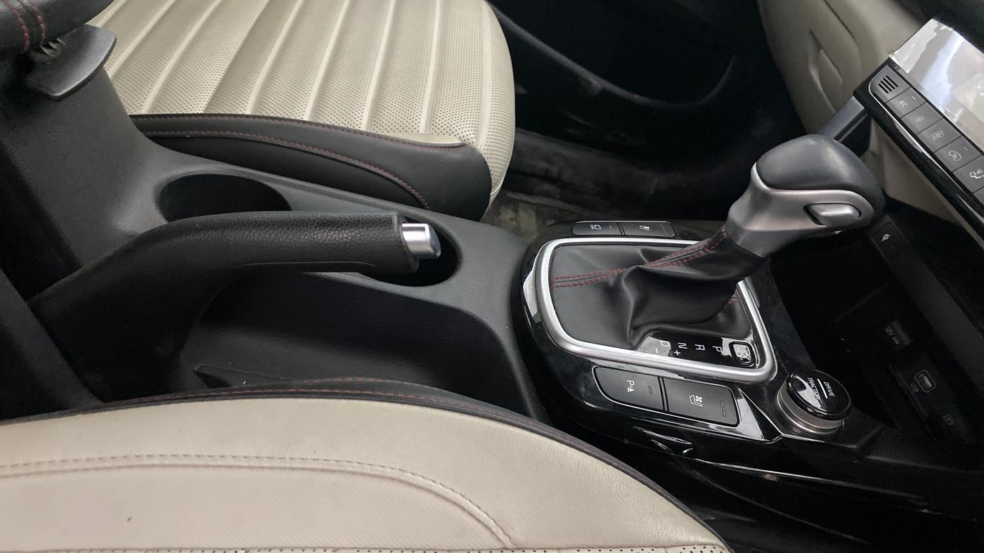 2019 KIA SELTOS GTX PLUS DCT 1.4 PETROL, Petrol, Automatic, 38,786 km, Gear Lever
