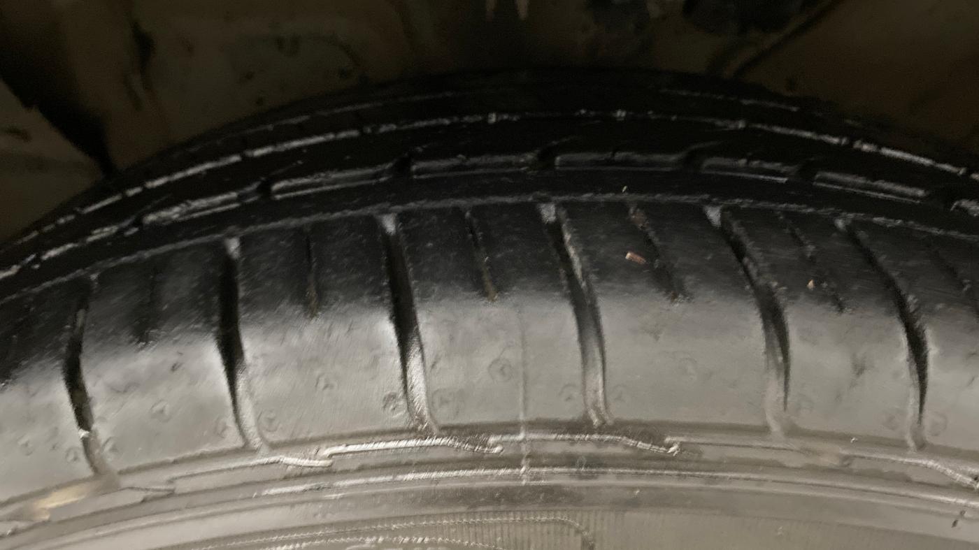 2019 KIA SELTOS GTX PLUS DCT 1.4 PETROL, Petrol, Automatic, 38,786 km, Left Front Tyre Tread