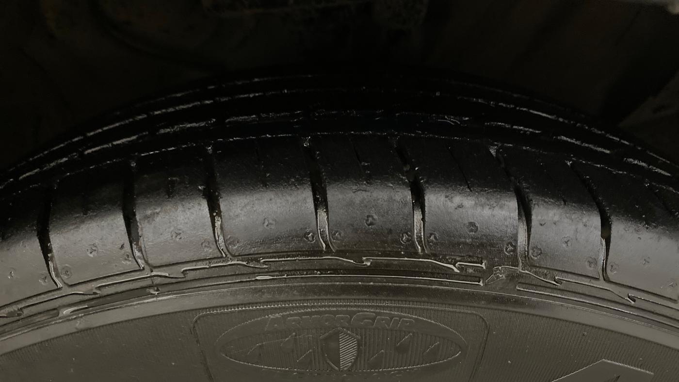 2019 KIA SELTOS GTX PLUS DCT 1.4 PETROL, Petrol, Automatic, 38,786 km, Right Front Tyre Tread