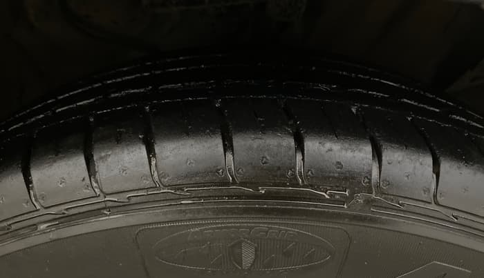 2019 KIA SELTOS GTX PLUS DCT 1.4 PETROL, Petrol, Automatic, 38,713 km, Right Front Tyre Tread