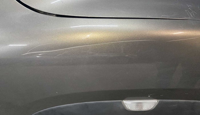 2017 Renault Kwid 1.0 RXL, Petrol, Manual, 50,588 km, Right fender - Minor scratches