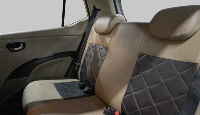 2013 Hyundai i10 SPORTZ 1.2 KAPPA2, Petrol, Manual, 96,154 km, Right Side Rear Door Cabin