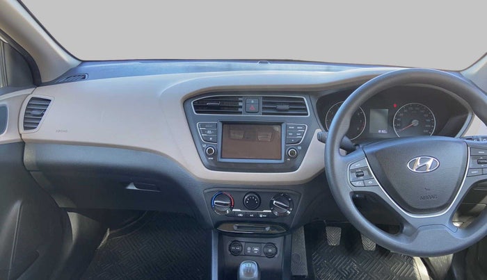 2020 Hyundai Elite i20 1.2 SPORTS PLUS VTVT, Petrol, Manual, 18,161 km, Dashboard