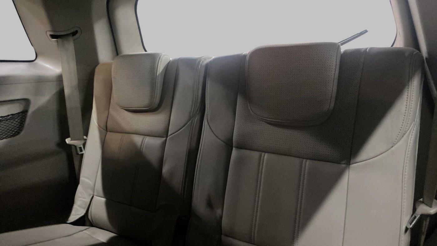 2016 Mahindra XUV500 W10 AT, Diesel, Automatic, 76,542 km, Third Seat Row ( optional )