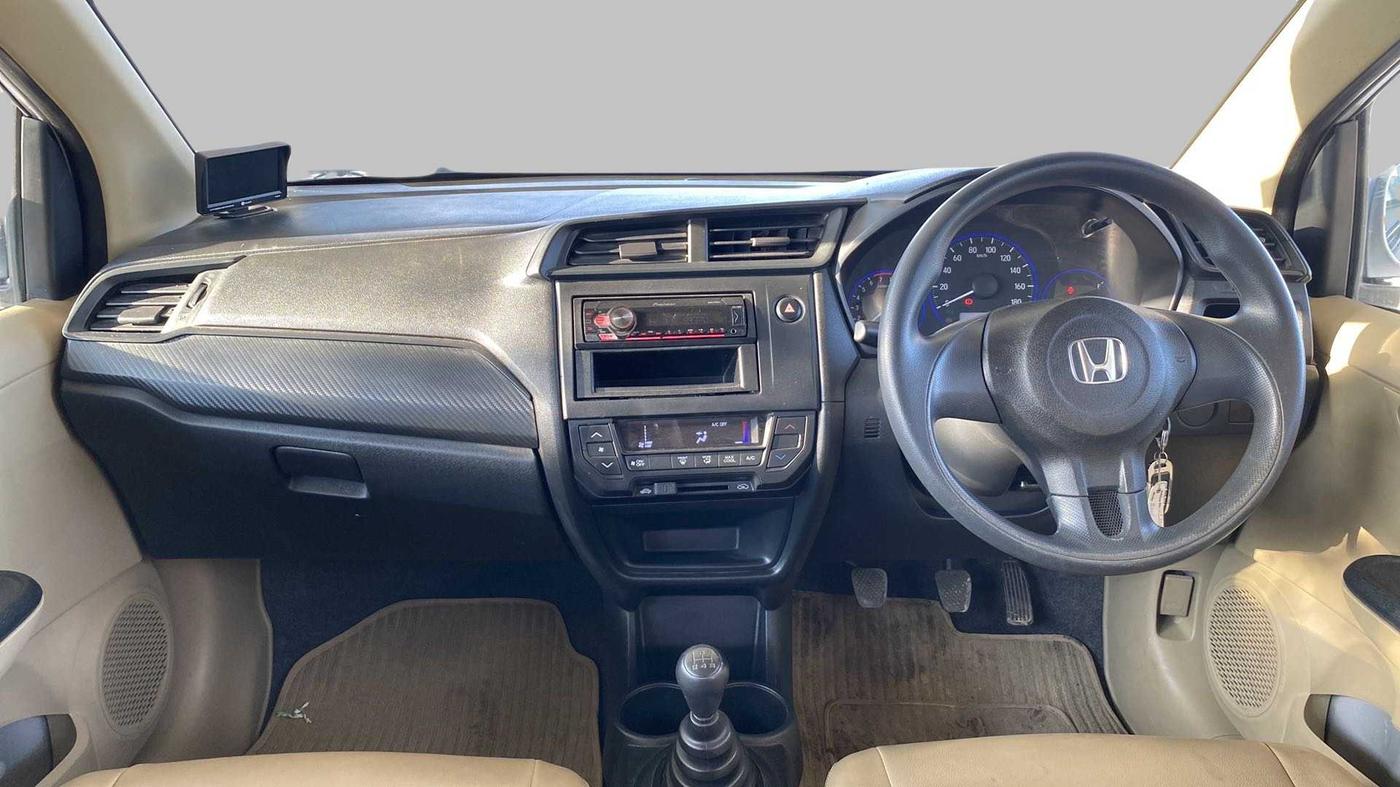 2017 Honda Brio 1.2 E MT I VTEC, Petrol, Manual, 20,384 km, Dashboard