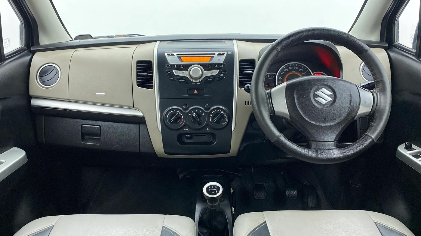 2014 Maruti Wagon R 1.0 VXI, Petrol, Manual, 82,151 km, Dashboard