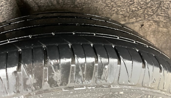 2022 KIA SONET GTX PLUS 1.0 IMT, Petrol, Manual, 71,157 km, Right Rear Tyre Tread