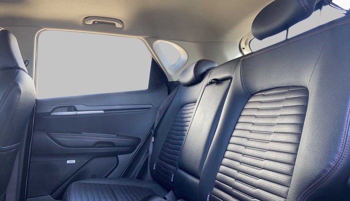2020 KIA SONET GTX PLUS 1.5D  MT, Diesel, Manual, 23,731 km, Right Side Rear Door Cabin