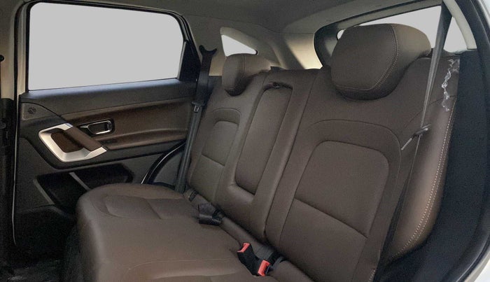 2021 Tata Harrier XZ +, Diesel, Manual, 6,194 km, Right Side Rear Door Cabin