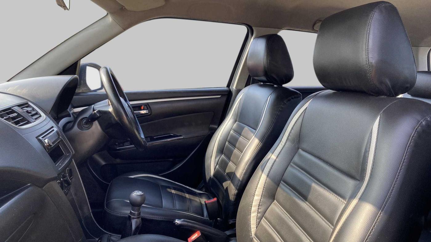 2013 Maruti Swift VDI, Diesel, Manual, 92,271 km, Right Side Front Door Cabin