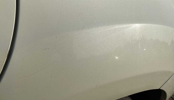 2013 Nissan Terrano XV 110 DIESEL, Diesel, Manual, 36,538 km, Left quarter panel - Minor scratches
