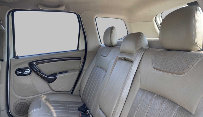 2013 Nissan Terrano XV 110 DIESEL, Diesel, Manual, 36,538 km, Right Side Rear Door Cabin