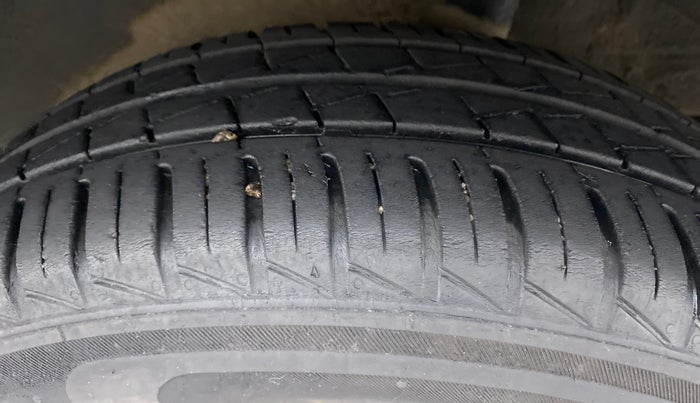 2019 Renault Kwid 1.0 CLIMBER OPT, Petrol, Manual, 34,050 km, Left Rear Tyre Tread