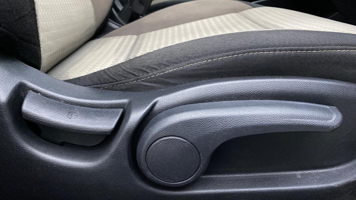 2019 Hyundai Elite i20 ASTA 1.2 (O), Petrol, Manual, 57,504 km, Driver Side Adjustment Panel