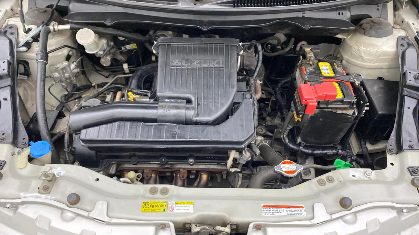2017 Maruti Swift VXI D, Petrol, Manual, 54,636 km, Open Bonet
