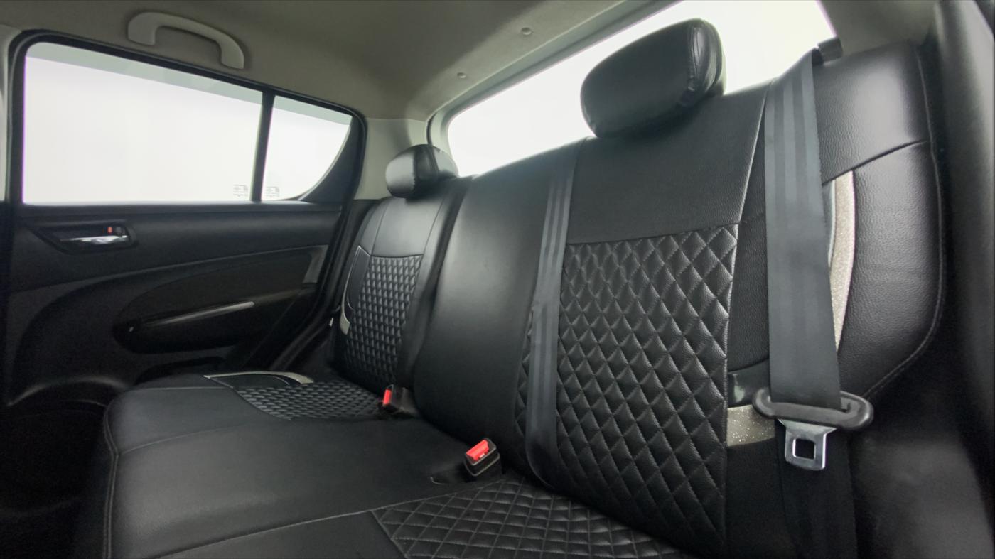 2017 Maruti Swift VXI D, Petrol, Manual, 54,636 km, Right Side Rear Door Cabin