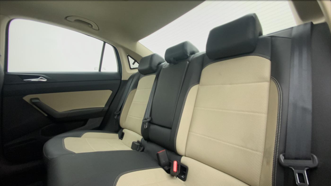 2022 Skoda SLAVIA STYLE 1.0 TSI MT, Petrol, Manual, 30,722 km, Right Side Rear Door Cabin