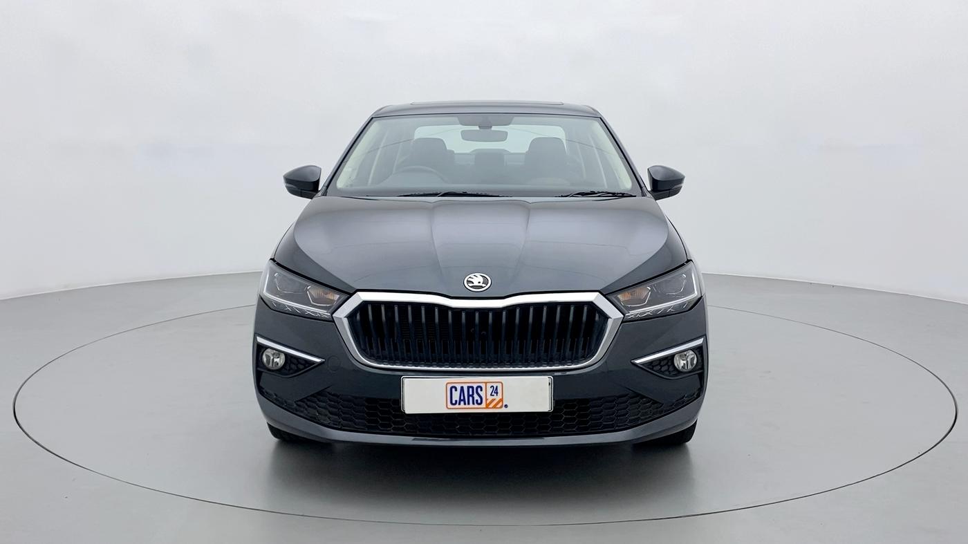 2022 Skoda SLAVIA STYLE 1.0 TSI MT, Petrol, Manual, 30,722 km, Front