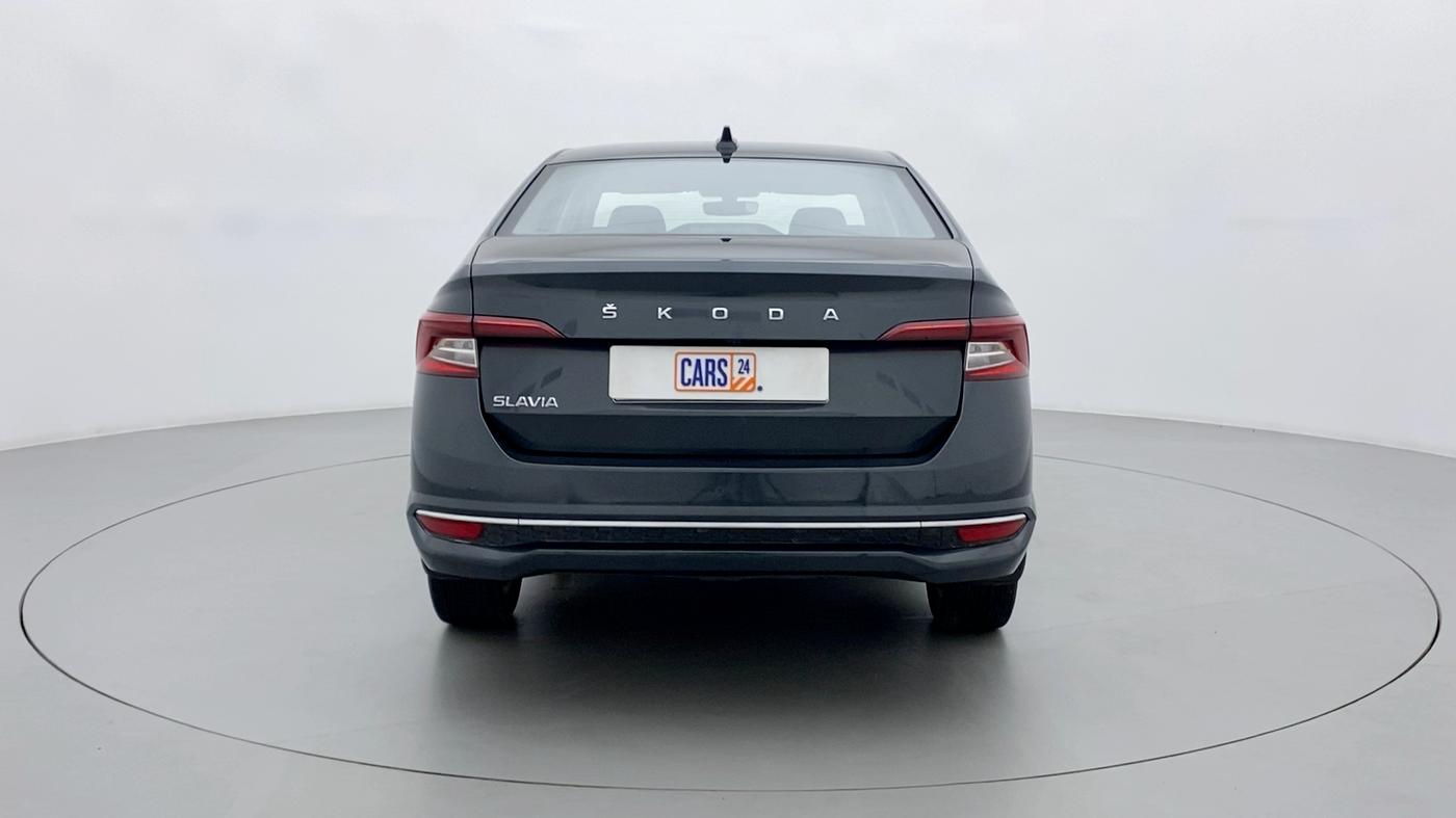 2022 Skoda SLAVIA STYLE 1.0 TSI MT, Petrol, Manual, 30,722 km, Back/Rear