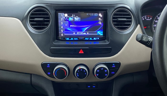 2016 Hyundai Grand i10 SPORTZ 1.2 KAPPA VTVT, Petrol, Manual, 80,483 km, Air Conditioner