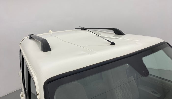 2016 Mahindra Scorpio S10, Diesel, Manual, 66,890 km, Roof