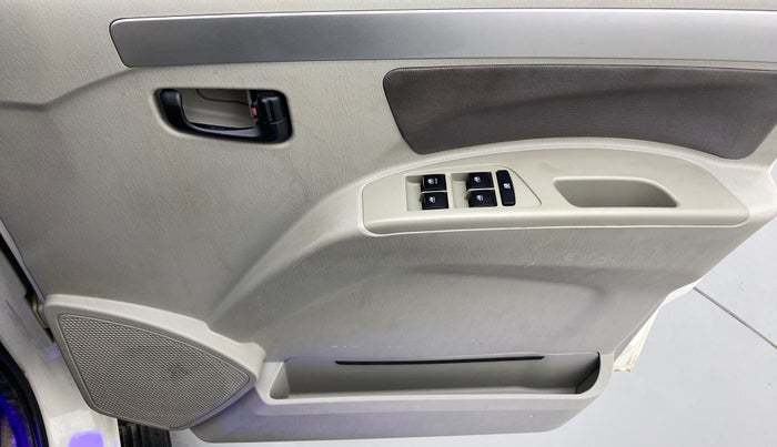 2016 Mahindra Scorpio S10, Diesel, Manual, 66,890 km, Driver Side Door Panels Control