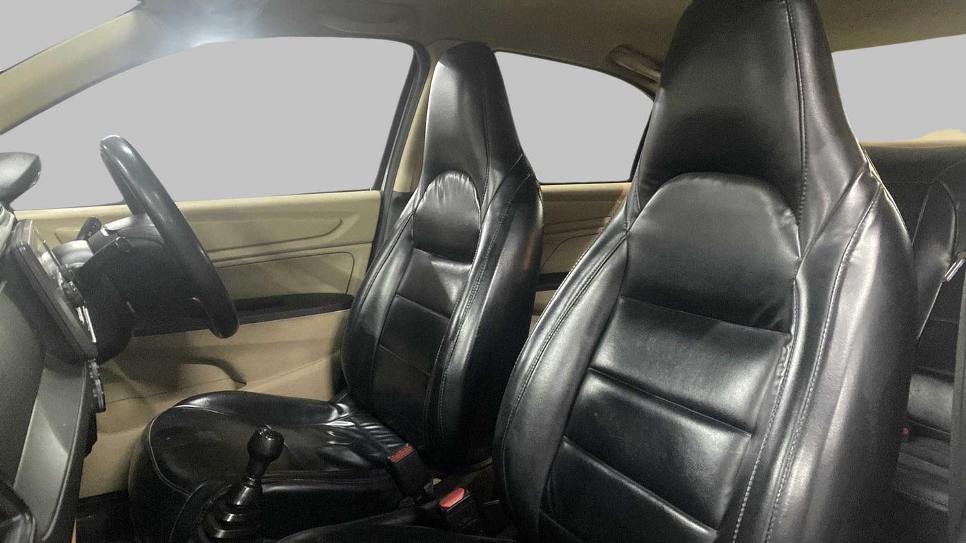 2021 Honda Amaze 1.5 EMT I DTEC, Diesel, Manual, 40,744 km, Right Side Front Door Cabin