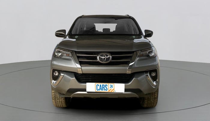 2017 Toyota Fortuner 2.8 4x4 AT, Diesel, Automatic, 52,692 km, Front