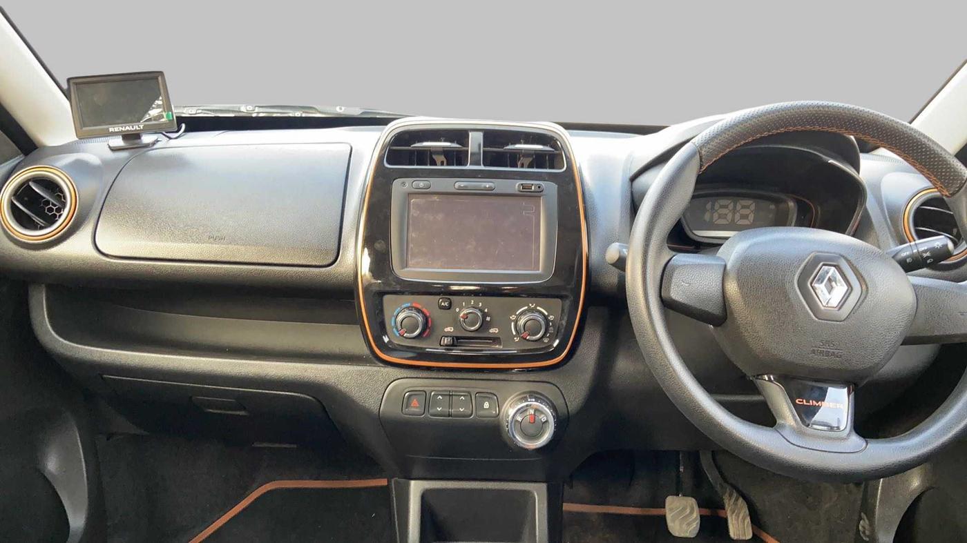 2018 Renault Kwid CLIMBER 1.0 AT, Petrol, Automatic, 6,653 km, Dashboard